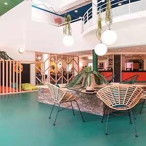 Hotel Ibis Styles Marseille Plan De Campagne, Les Pennes-Mirabeau