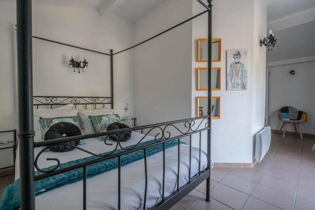 Hôtel Le Méditerranée Hyères Hotel