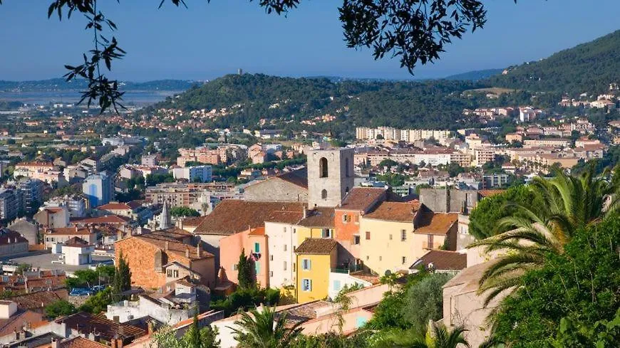 **  Hotel Le Mediterranee Hyeres France